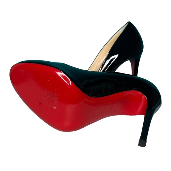 Christian Louboutin Simple Pump 120 Leather
Black Patent Leather Round Toe - Picture 9 of 13